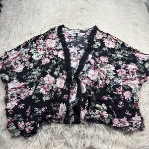 Liberty Love Women's L Dark Floral Kimono Crochet Trim Boho Whimsy Romantic